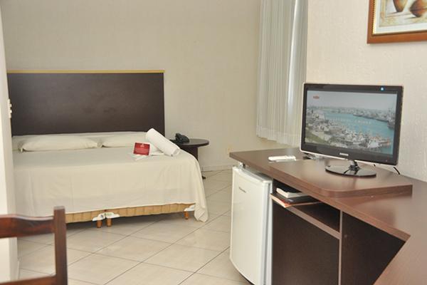 Hotel Maestro Express Toledo Toledo  Ngoại thất bức ảnh