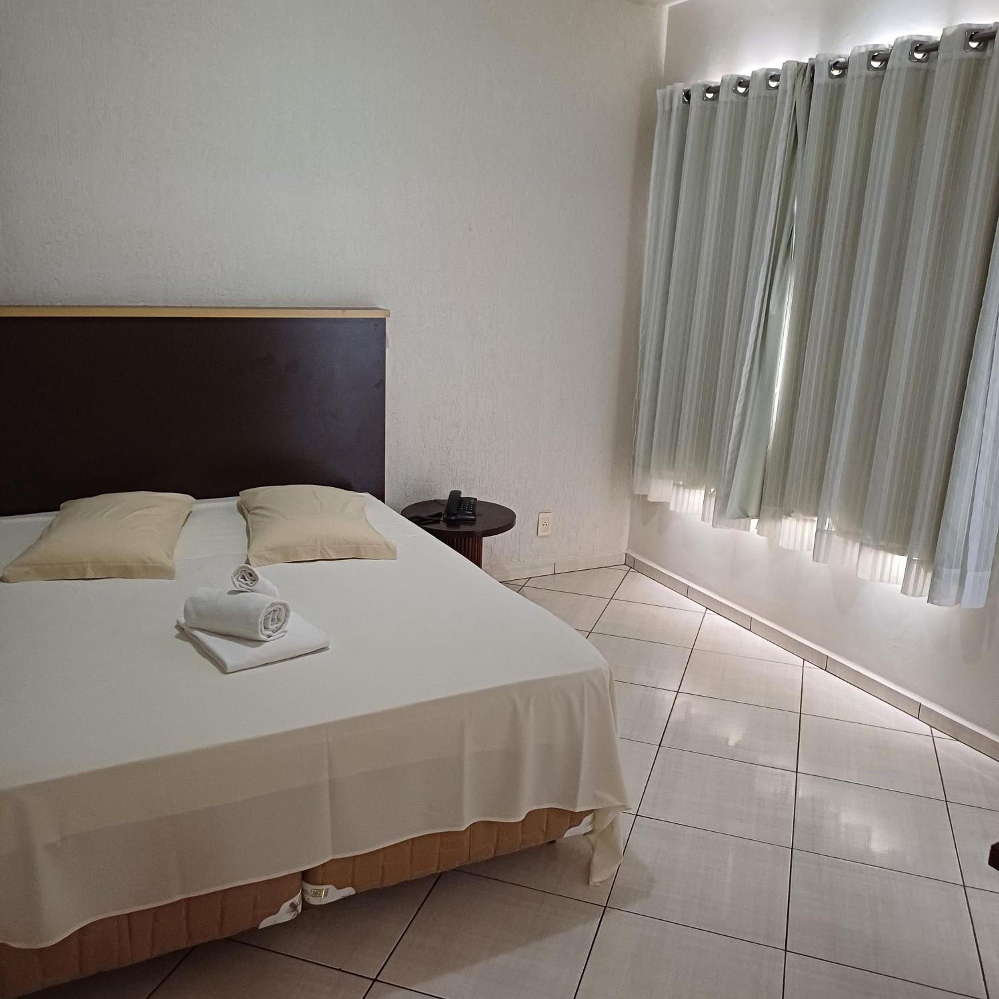 Hotel Maestro Express Toledo Toledo  Ngoại thất bức ảnh
