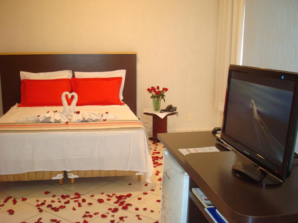Hotel Maestro Express Toledo Toledo  Ngoại thất bức ảnh